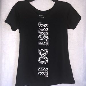 Nike Dri-fit T-shirt